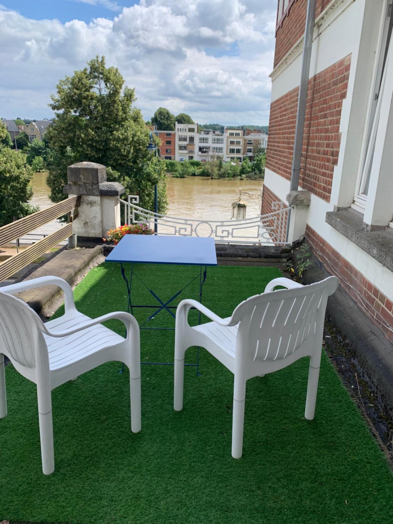 Studio Vue Sur Meuse Namur Esterno foto
